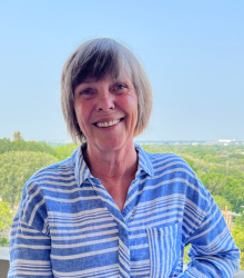 Shelley Saunders